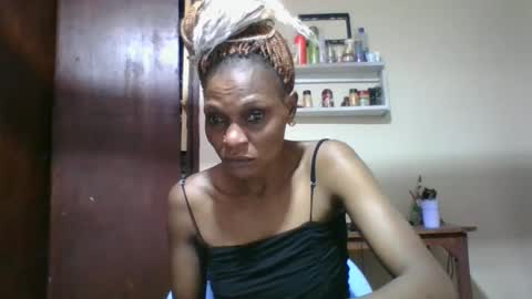 Snapshot of ebonyqueen4 chatting on February 4, 2026, 6:41 am JACKLINE online show from February 4, 2026, 6:41 am