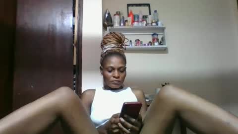 Snapshot of ebonyqueen4 chatting on February 13, 2026, 6:53 am JACKLINE online show from February 13, 2026, 6:53 am