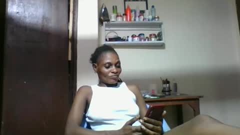 Snapshot of ebonyqueen4 chatting on February 19, 2026, 7:21 pm JACKLINE online show from February 19, 2026, 7:21 pm