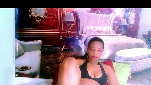 Snapshot of ebonyseductionz chatting on January 28, 2025, 9:40 pm Zammy online show from January 28, 2025, 9:40 pm