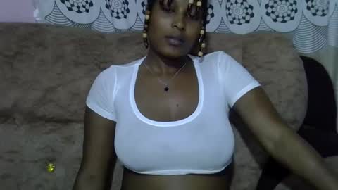 pretty online show from May 23, 2026, 10:14 pm