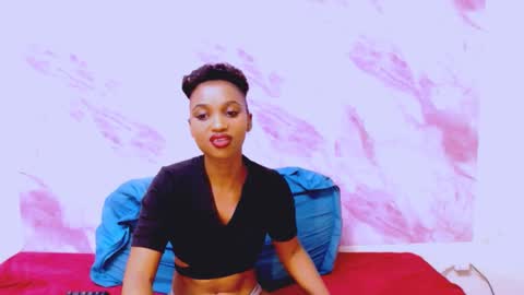 Snapshot of ebonystarlite1 chatting on March 12, 2025, 6:22 pm Candy online show from March 12, 2025, 6:22 pm