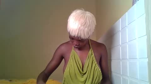 ebonytanqueen online show from March 22, 2026, 1:20 am