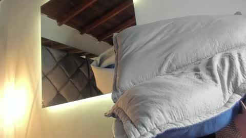 ebonyx40 online show from April 13, 2026, 11:05 am