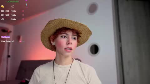 Colette online show from November 26, 2025, 3:51 am