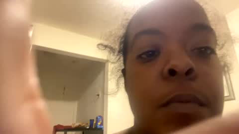 echantedlola online show from November 8, 2025, 3:29 am