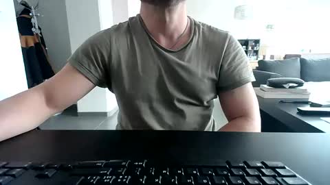 Echo online show from November 23, 2025, 1:44 pm