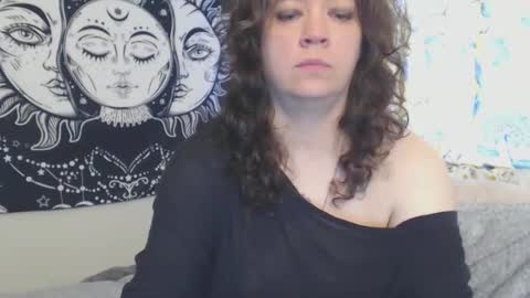 Snapshot of echosol17 chatting on March 11, 2025, 7:47 pm Weird Echo online show from March 11, 2025, 7:47 pm