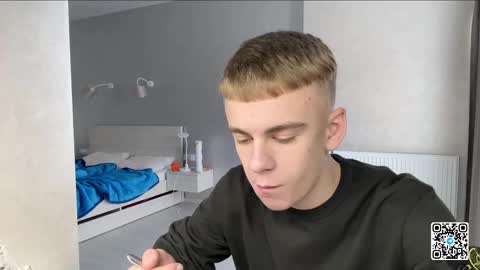 echowraith online show from December 15, 2025, 11:36 am