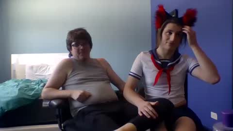 Snapshot of echowulf96 chatting on December 16, 2025, 5:29 pm echowulf96 online show from December 16, 2025, 5:29 pm