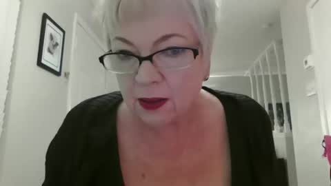 eclecticblue online show from December 15, 2025, 3:05 pm