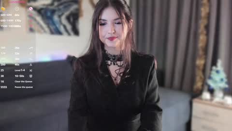 Snapshot of edabayse chatting on December 29, 2024, 2:00 pm Viola online show from December 29, 2024, 2:00 pm