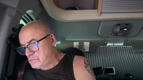 Snapshot of eddelmar chatting on June 29, 2026, 6:30 pm eddelmar online show from June 29, 2026, 6:30 pm