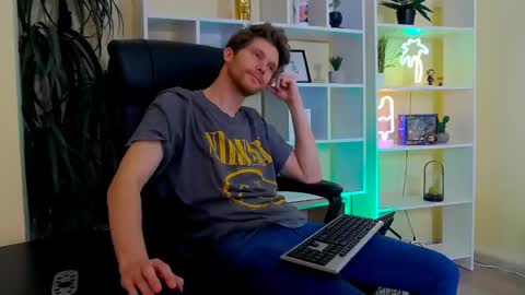 eddie_baker online show from May 15, 2026, 9:55 pm