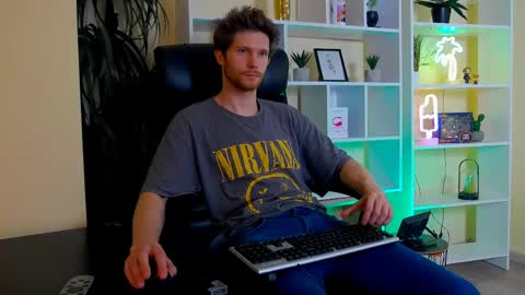 eddie_baker online show from May 21, 2026, 10:28 pm