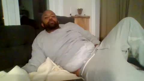 eddiejonez online show from December 7, 2024, 4:53 am