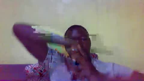 Snapshot of eden_hunter chatting on October 12, 2025, 5:17 am Eden Hunter online show from October 12, 2025, 5:17 am