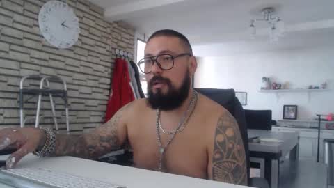 Snapshot of edgarram83 chatting on November 4, 2025, 7:13 pm edgarram83 online show from November 4, 2025, 7:13 pm