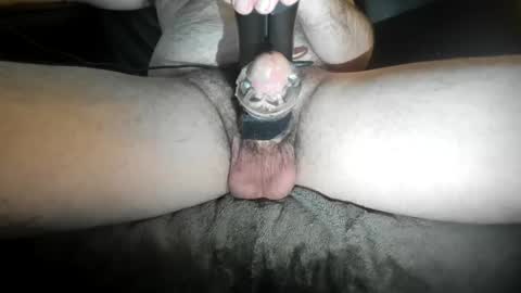 Edging For You online show from January 6, 2025, 4:04 am