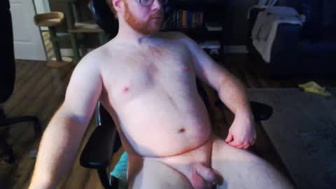 Snapshot of edgingwithmike chatting on January 10, 2025, 3:18 am edgingwithmike online show from January 10, 2025, 3:18 am