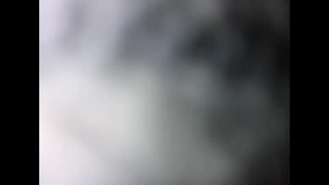Snapshot of edinburgh79 chatting on April 12, 2026, 7:57 am edinburgh79 online show from April 12, 2026, 7:57 am