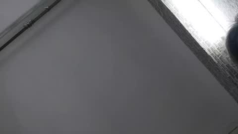 edithmanning online show from September 18, 2025, 4:58 am