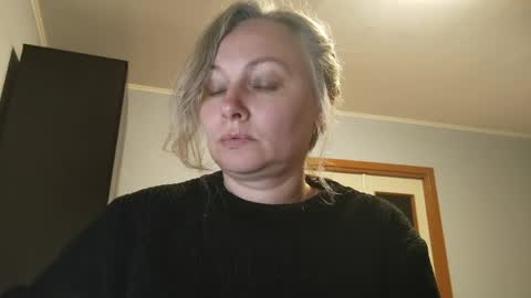 edithmanning online show from May 1, 2026, 5:50 pm