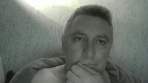 Snapshot of edje59a chatting on October 24, 2025, 10:50 pm Eddy online show from October 24, 2025, 10:50 pm