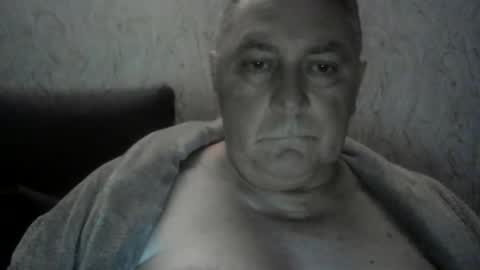 Snapshot of edje59a chatting on December 22, 2025, 1:24 am Eddy online show from December 22, 2025, 1:24 am