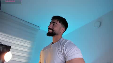 edrick online show from October 31, 2025, 12:06 pm