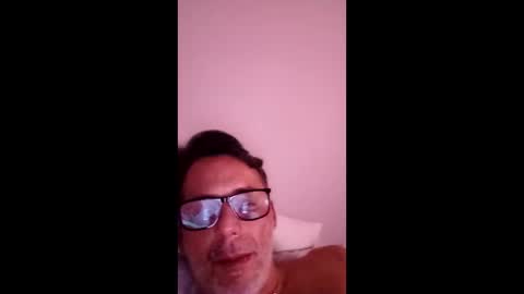 eduar438916 online show from December 14, 2025, 4:51 am