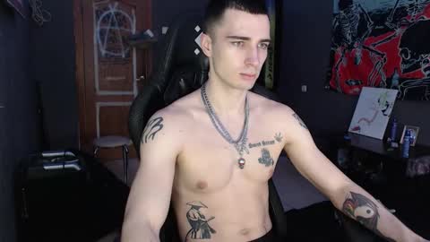 Snapshot of eduard_loveee chatting on February 27, 2026, 9:20 am Eduar online show from February 27, 2026, 9:20 am