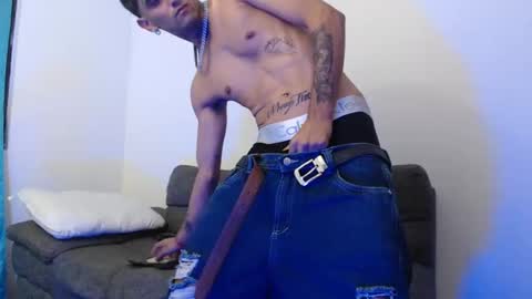 edward_johnsonn online show from September 17, 2025, 12:56 am