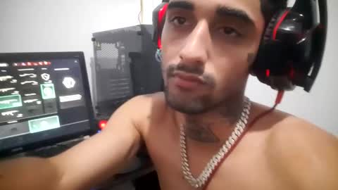 edward_johnsonn online show from September 23, 2025, 5:32 am