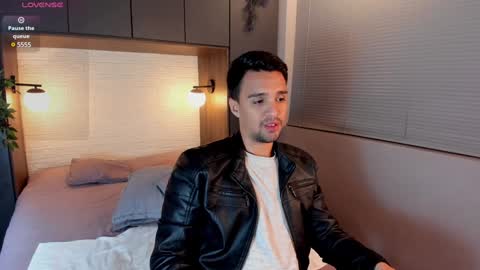 Eduardo online show from January 13, 2025, 4:18 am