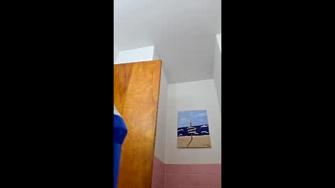 edwardaims_2please online show from May 13, 2026, 11:29 am