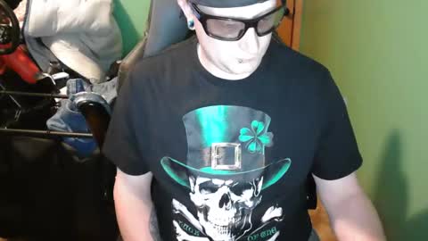 Snapshot of edwardaims_2please chatting on June 4, 2026, 2:50 am edwardaims_2please online show from June 4, 2026, 2:50 am