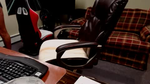 Snapshot of edwardridge chatting on March 3, 2025, 5:29 pm captain pj pants online show from March 3, 2025, 5:29 pm