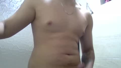 edwisalvatore online show from December 6, 2024, 11:57 pm