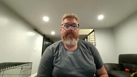 Snapshot of edyja chatting on November 10, 2025, 3:44 pm Eddya online show from November 10, 2025, 3:44 pm