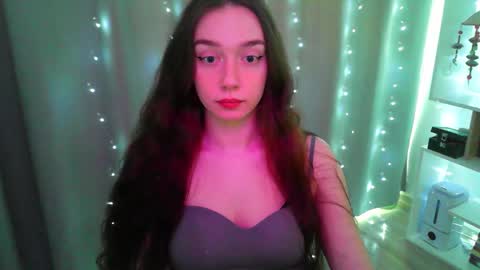 effie_balconii online show from February 1, 2026, 12:26 pm