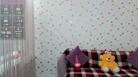 Snapshot of effyangel chatting on January 14, 2025, 8:41 am Effy online show from January 14, 2025, 8:41 am