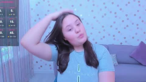 Snapshot of effyangel chatting on February 15, 2025, 1:27 pm Effy online show from February 15, 2025, 1:27 pm
