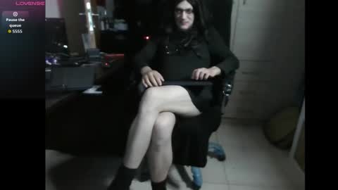 Snapshot of efi_crossou chatting on November 6, 2025, 12:44 am efi_crossou online show from November 6, 2025, 12:44 am