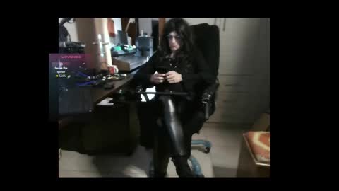 Snapshot of efi_crossou chatting on November 22, 2025, 11:48 pm efi_crossou online show from November 22, 2025, 11:48 pm