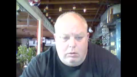 Snapshot of efriff chatting on May 16, 2026, 7:34 pm efriff online show from May 16, 2026, 7:34 pm