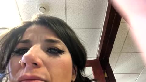 Snapshot of eggnog_and_booty chatting on December 16, 2025, 3:17 pm eggnog_and_booty online show from December 16, 2025, 3:17 pm