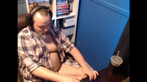 Snapshot of ehmac84 chatting on January 10, 2026, 5:26 pm Eh Mac online show from January 10, 2026, 5:26 pm