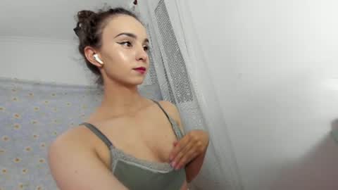 Erik and Alice online show from July 14, 2026, 1:19 am