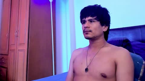 Snapshot of eiden_allenx1 chatting on March 4, 2026, 12:44 pm eiden_allenx1 online show from March 4, 2026, 12:44 pm